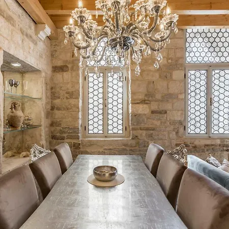 Berislavic Palace * Trogir