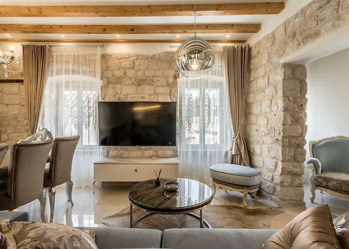 Berislavic Palace Трогир