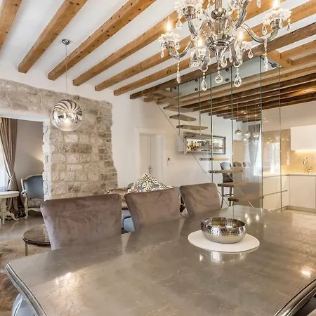 Berislavic Palace Trogir