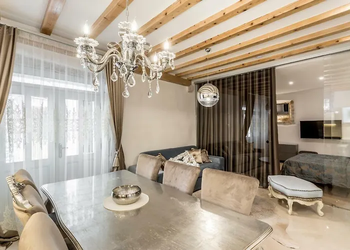 Berislavic Palace * Trogir